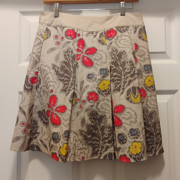 Nike Golf Floral Pleated Skirt With Shorts Skort Convenient Fashion Size 8 - Picture 6 of 8